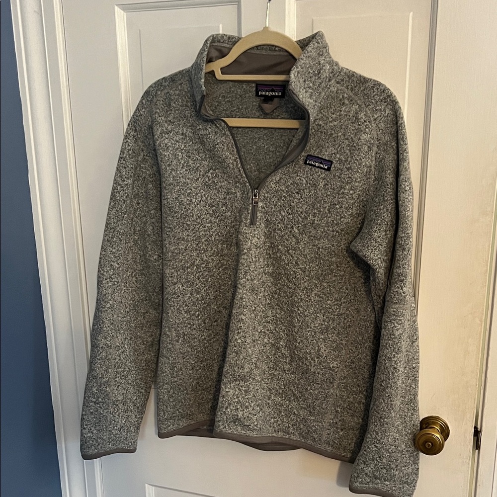 Patagonia women’s better sweater half zip